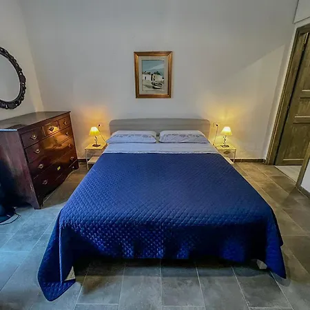 Da Anna E Turi Solita